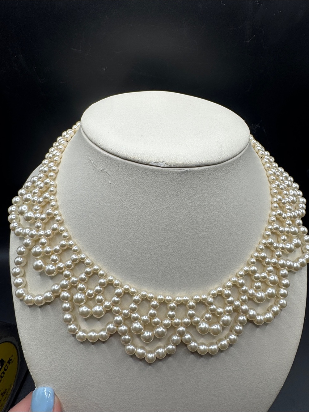 Classic Ivory faux Pearl Bib Necklace - Elegant Women Jewelry 14 inches long